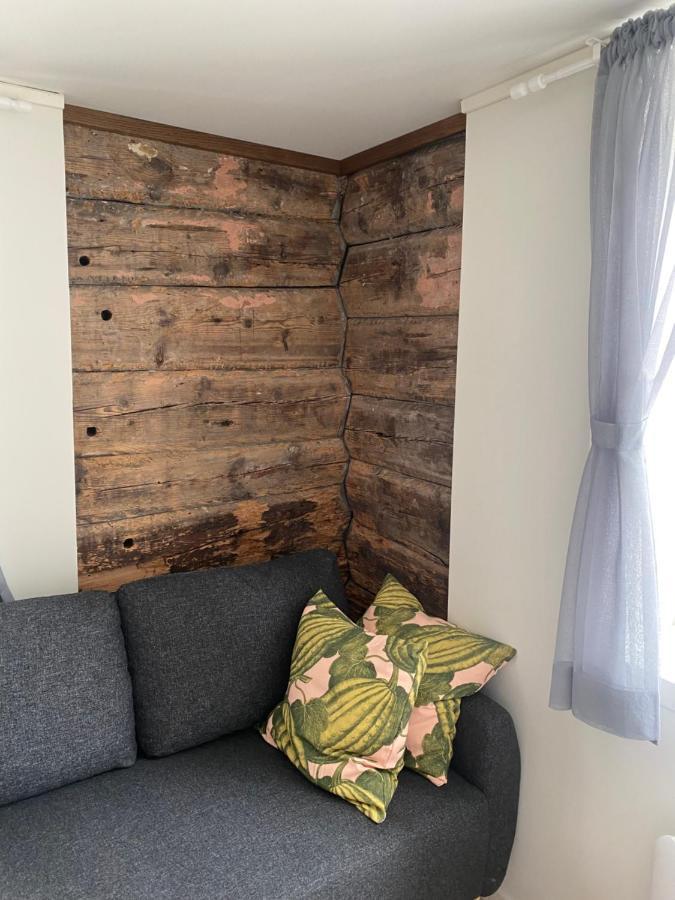 Entire Renovated Apartment From 1780 With Kitchen, Bath, Bedroom, And Living Room In Skuteviken 베르겐 외부 사진